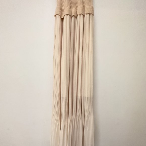 HYPR Beige Maxi Dress - Picture 3 of 4